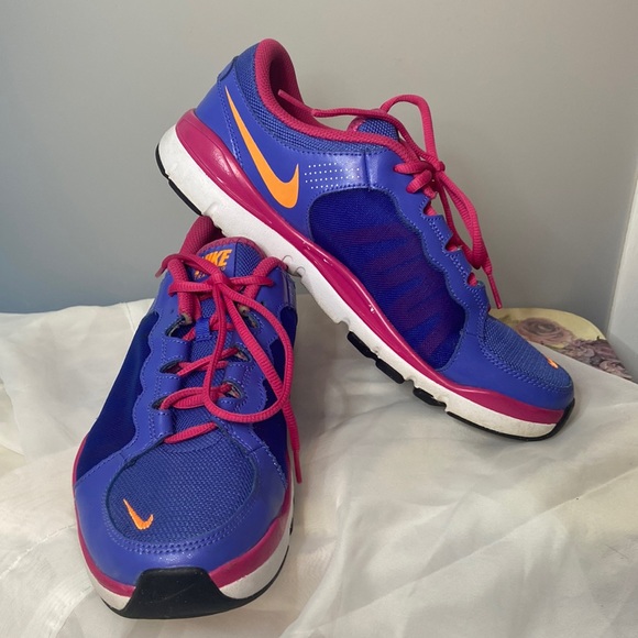 Nike Shoes - Nike Training Flex TR2. Size 10.5 blue/pink/orange